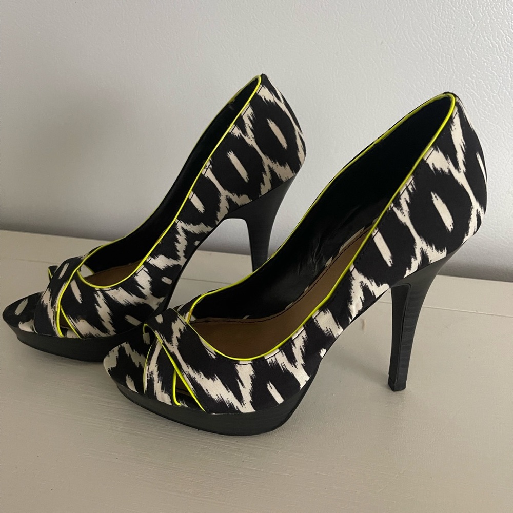 Fergie Pumps